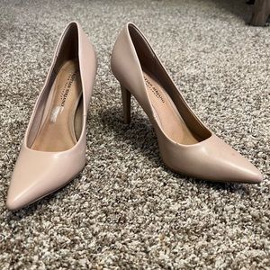 Christian Siriano Nude faux leather High Heels Size 9